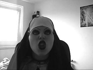 nun webcam